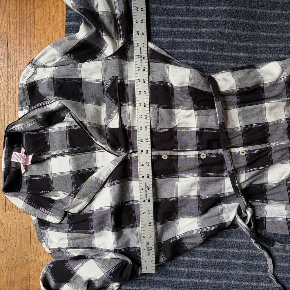 Victoria's Secret Flannel Sleep Tie Romper Size Medium - Picture 3 of 7